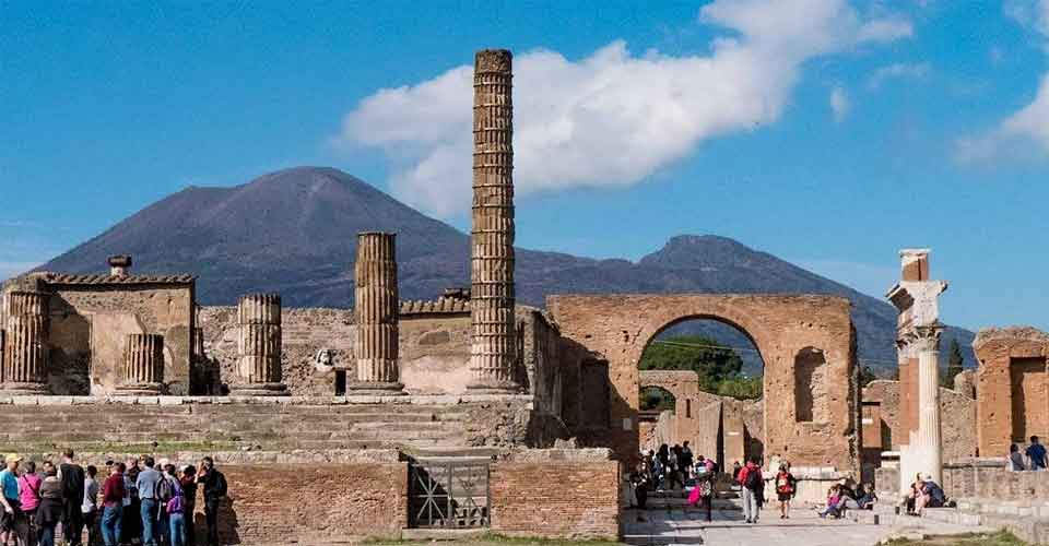 tour a Pompei